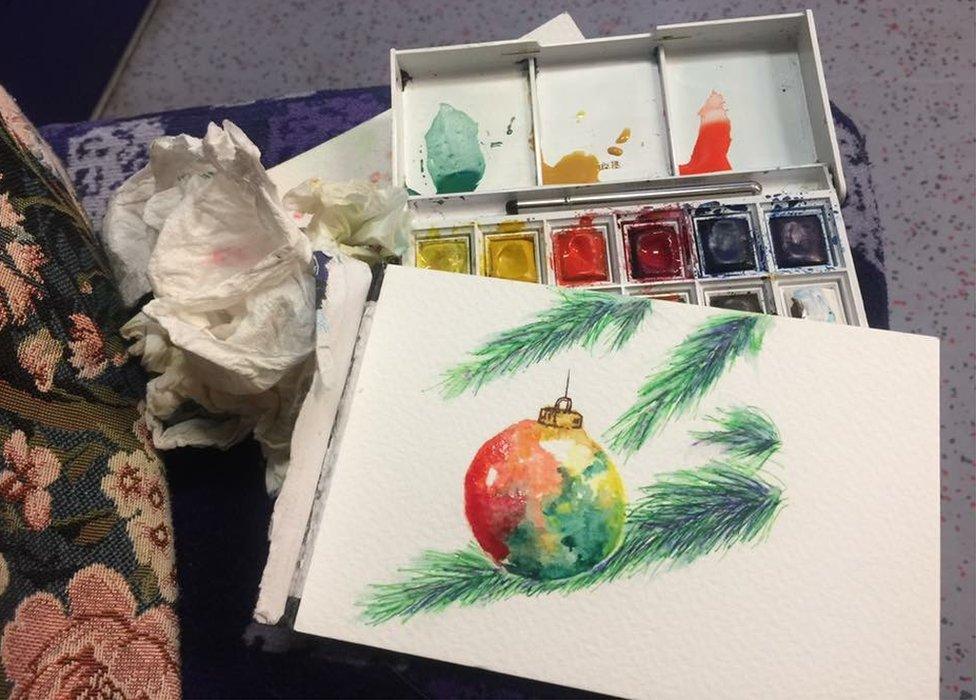 Lindsey Farquhar painted a bauble on the train