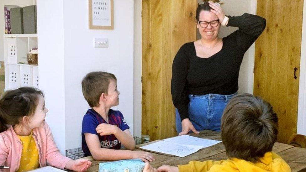 Harriet Shearsmith and children