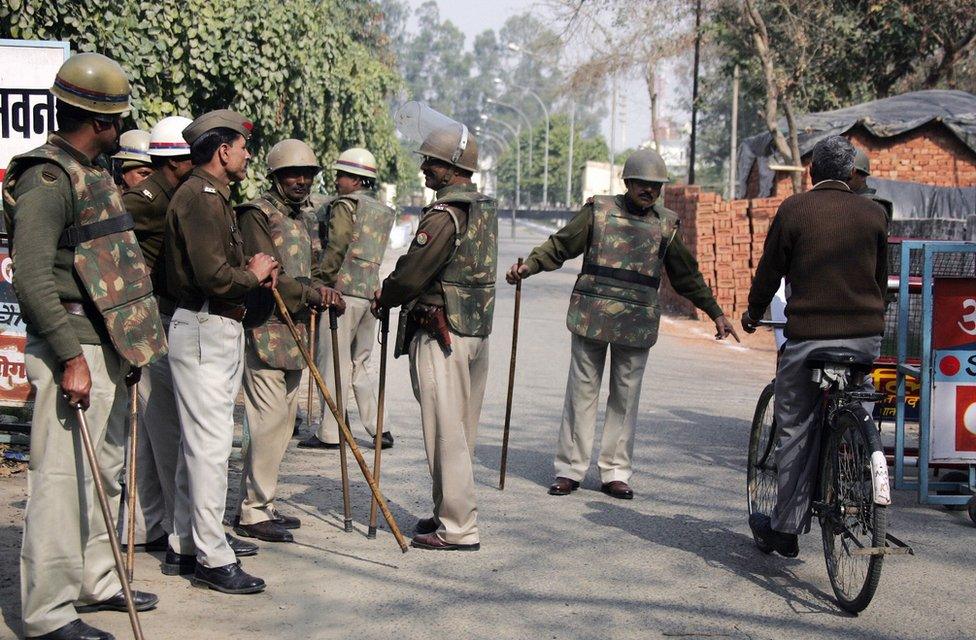 Indian policemen in Ghaziabad