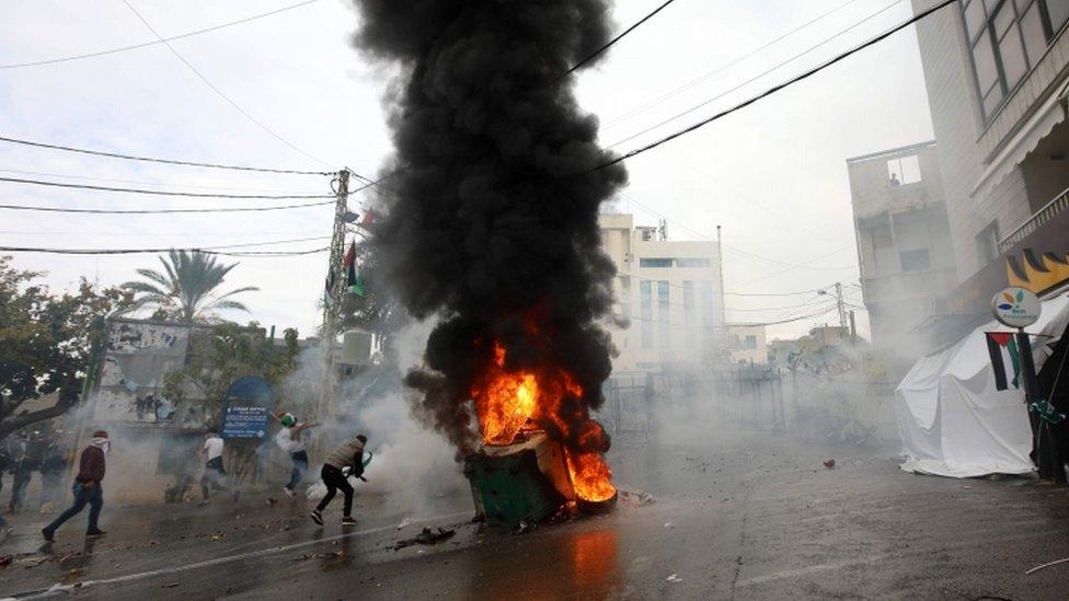 Fire set near the US embassy compound