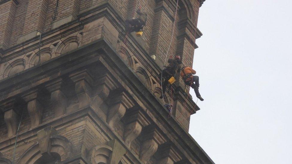 Steeplejacks at Lister Mills