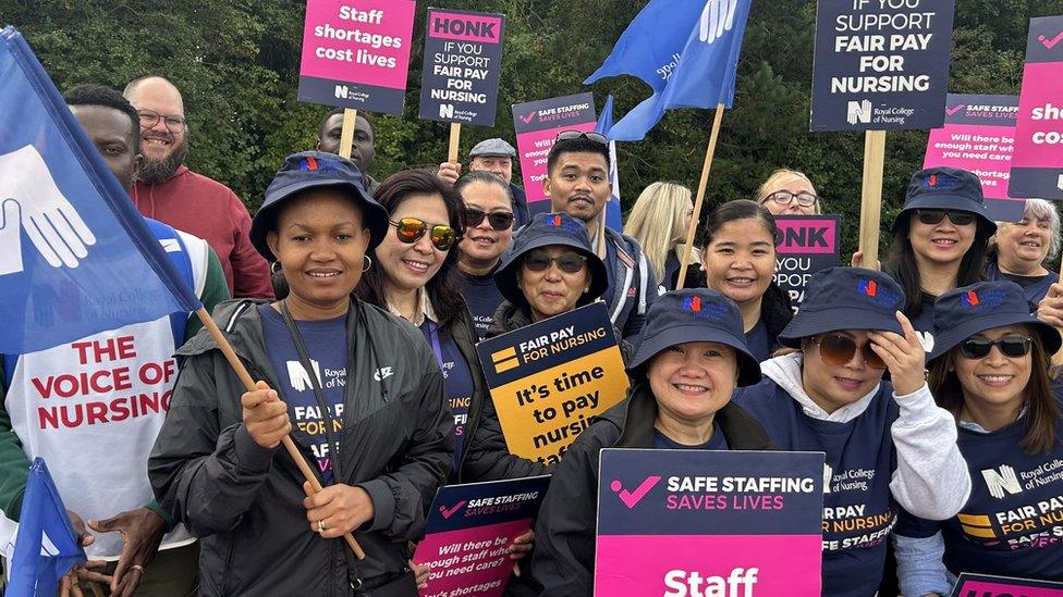 Isle of Man nurses take part in RCN strike