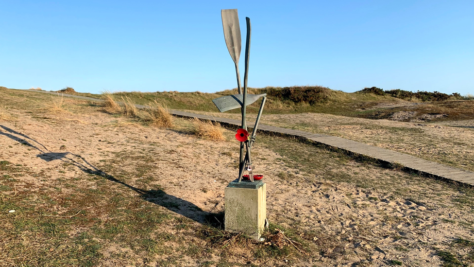 Paddle memorial at Sizewell