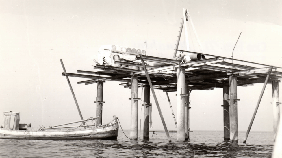 The original Rose Island structure