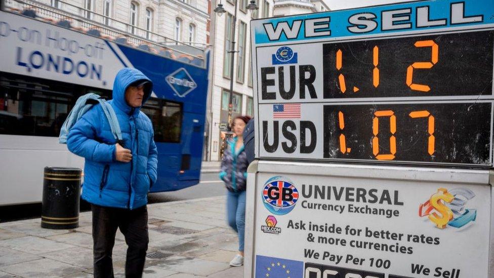 Currency exchange board on London street