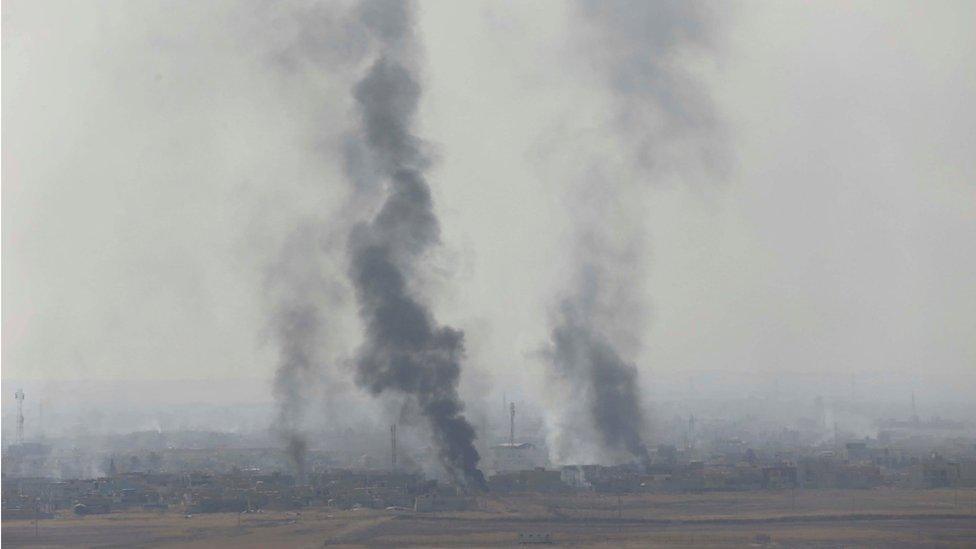 Smoke rises from clashes at Bartila in the east of Mosul during clashes with Islamic State militants, Iraq, October 18, 2016.