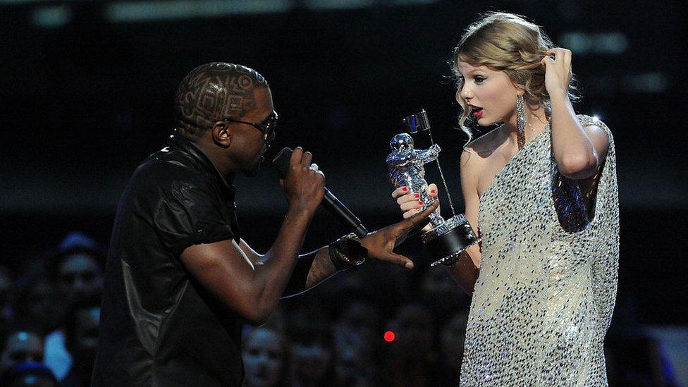 Kanye West interrupts Taylor Swift onstage at the 2009 VMAs