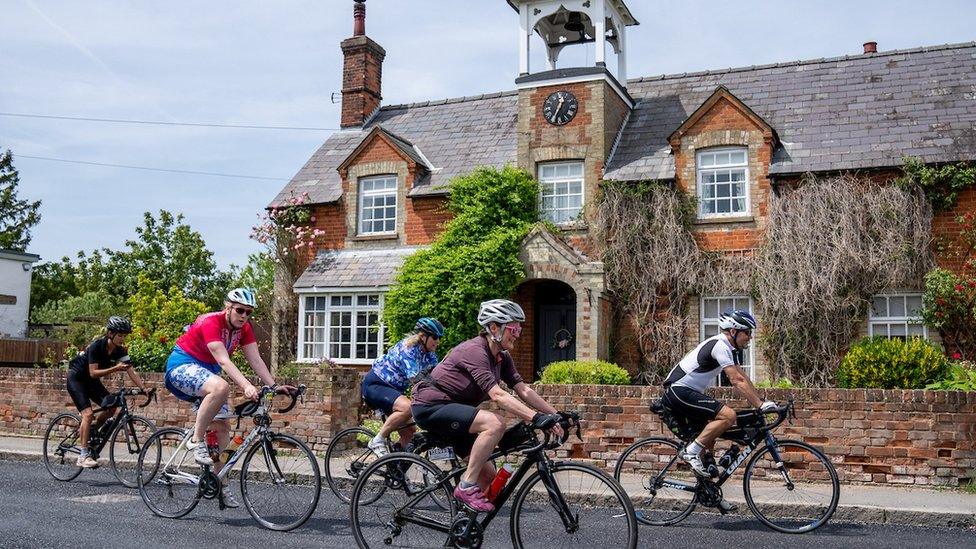 Cyclists in High Roding