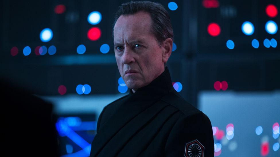 Richard E Grant in Star Wars: The Rise of Skywalker