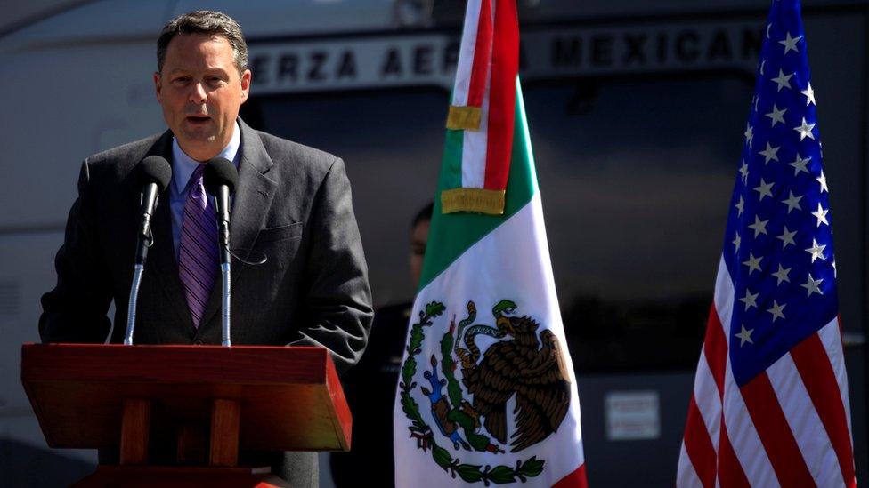 John Feeley speaking in Mexico in 2010