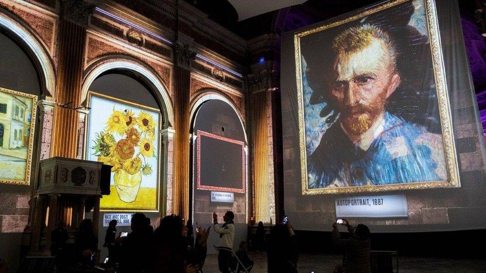 Van Gogh projections