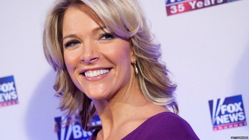 Fox News host Megyn Kelly poses on the red carpet upon arrival at an event in Washington DC - 8 January 2009