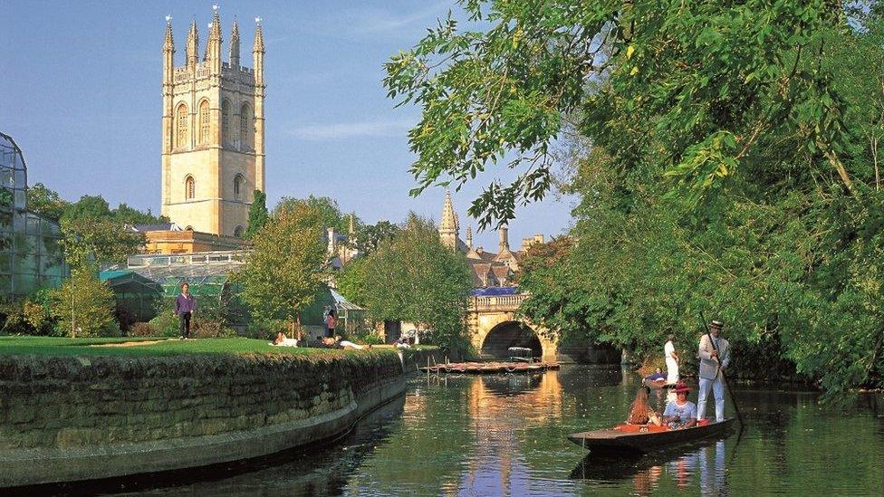 1998: Madgalen College Tower, Bridge and Punts