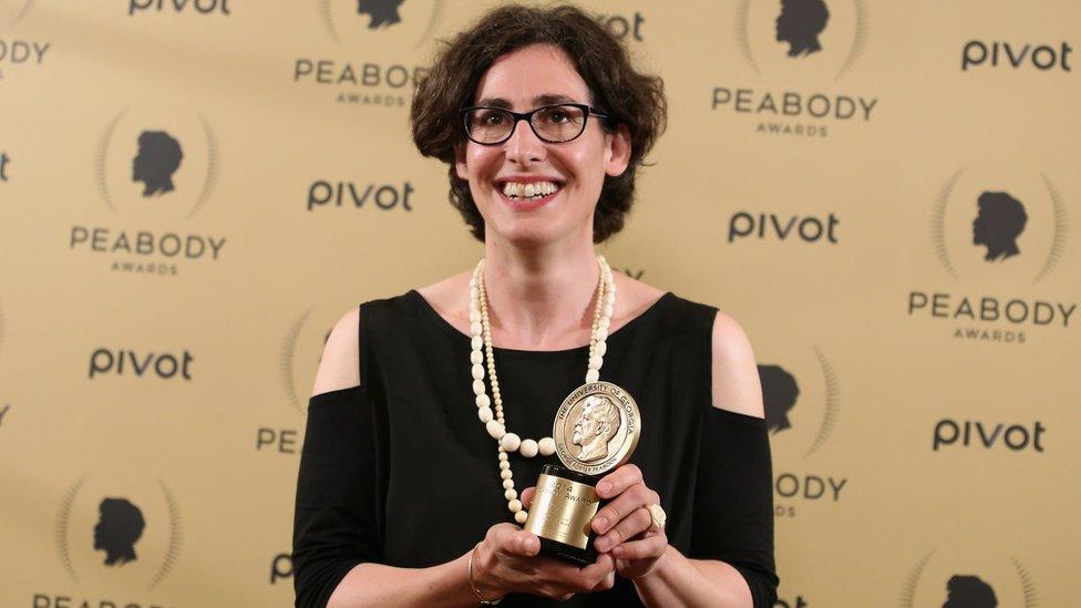 Sarah Koenig with the Peabody award for Serial