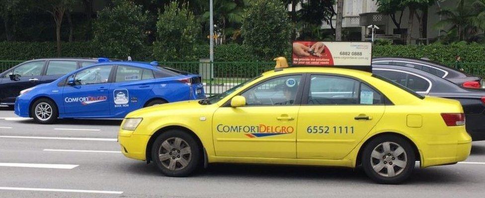 Taxis and cars in Singapore