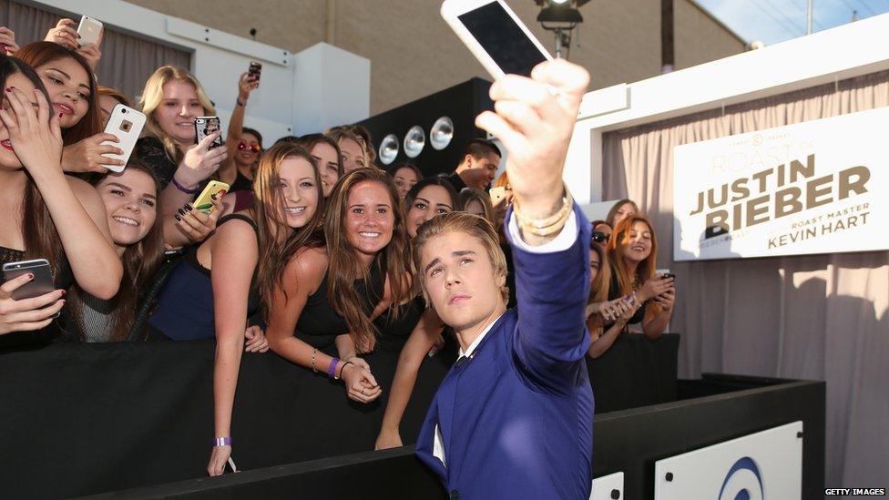 Justin and his fans.