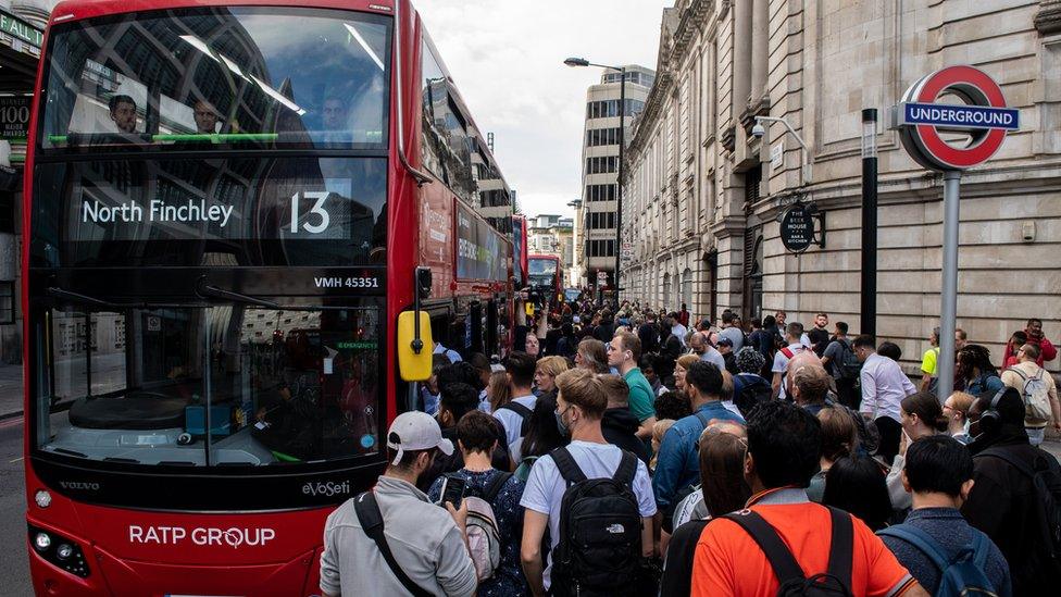 Bus service number 13 in London