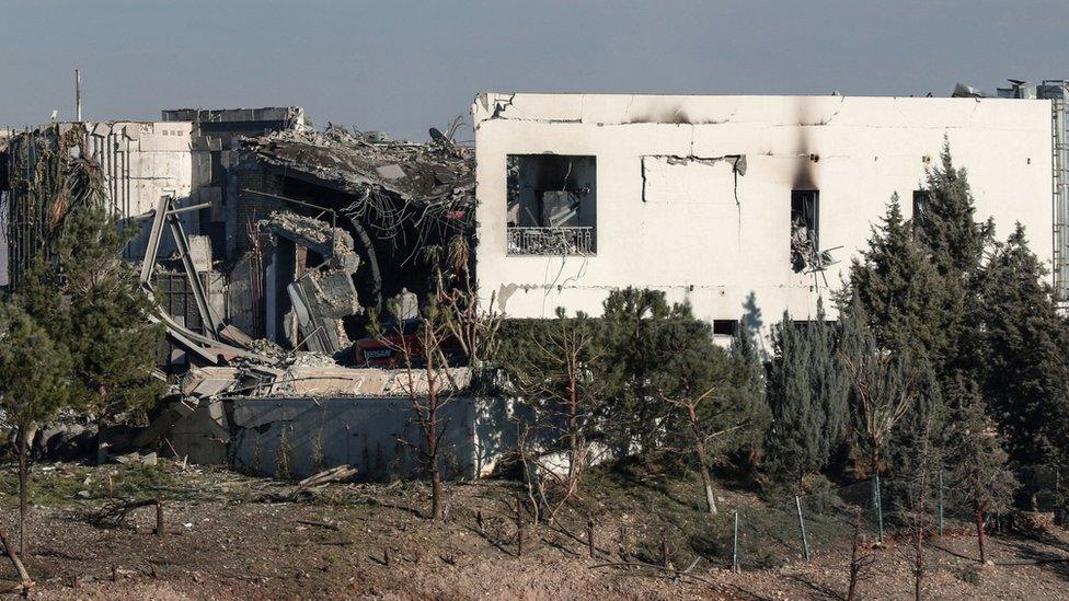 Damaged building in Irbil, northern Iraq, following overnight Iranian ballistic missile strikes (16 January 2024)