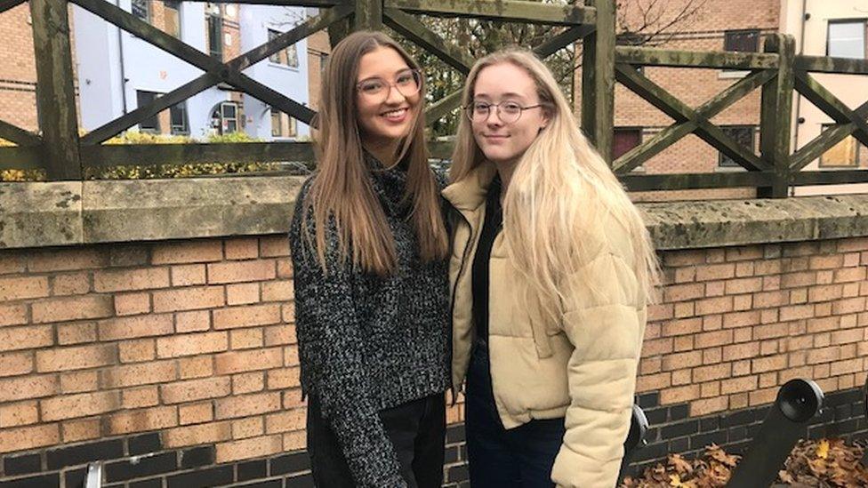 Ellie Cooper (L) and Caitlin Allen