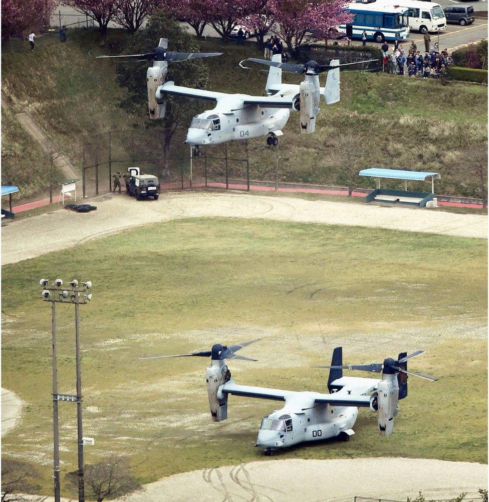 MV-22 Ospreys landing in a park