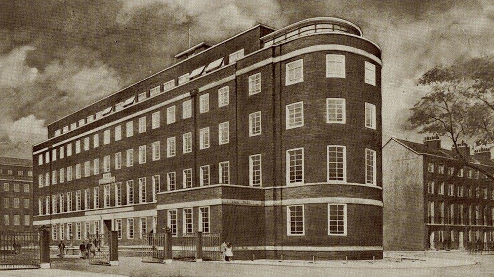 The SOAS building in Russell Square, 1943