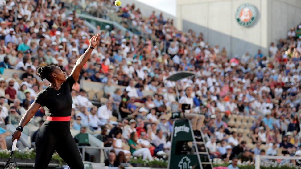 Serena Williams serving at French Open