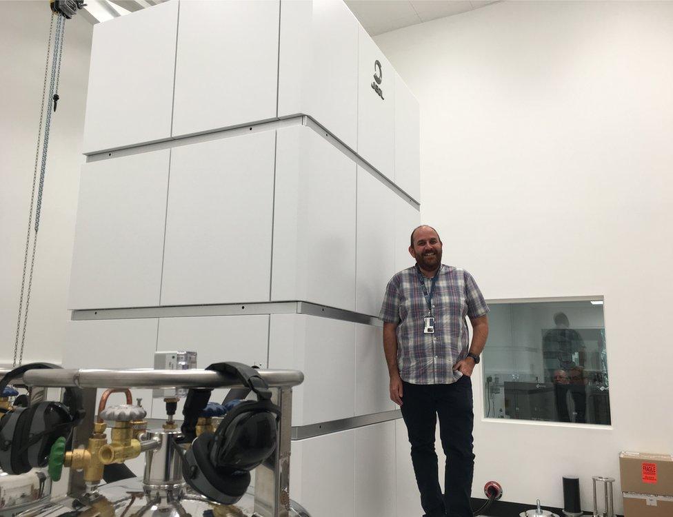 Dr David Bhella and the JEOL cryo electron microscope