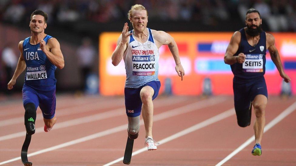 Jonnie Peacock (centre) at the 2017 World Para Athletics Championships