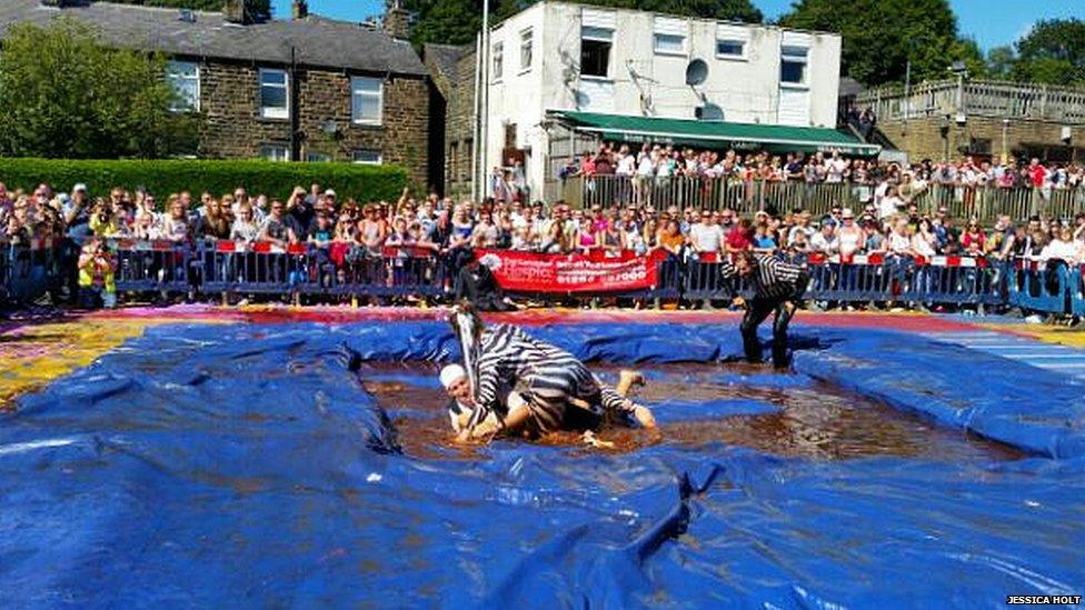 Gravy wrestling