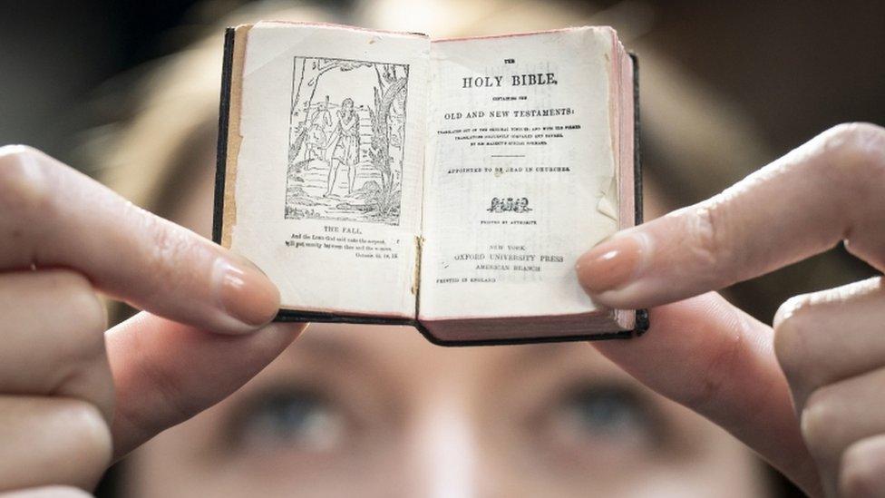 tiny-bible.