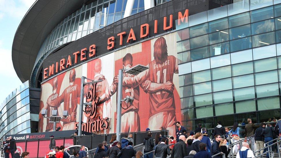 The front of Emirates Stadium