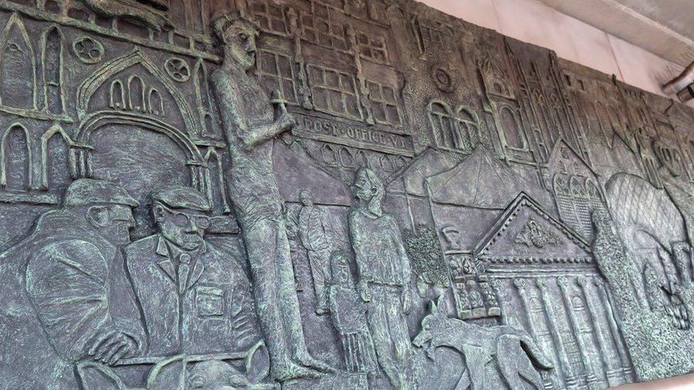 Mural shows landmarks from present day in Bury St Edmunds