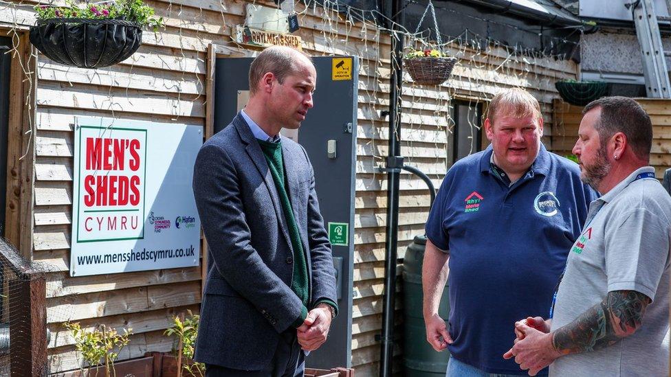 The Duke of Cambridge speaking with volunteers