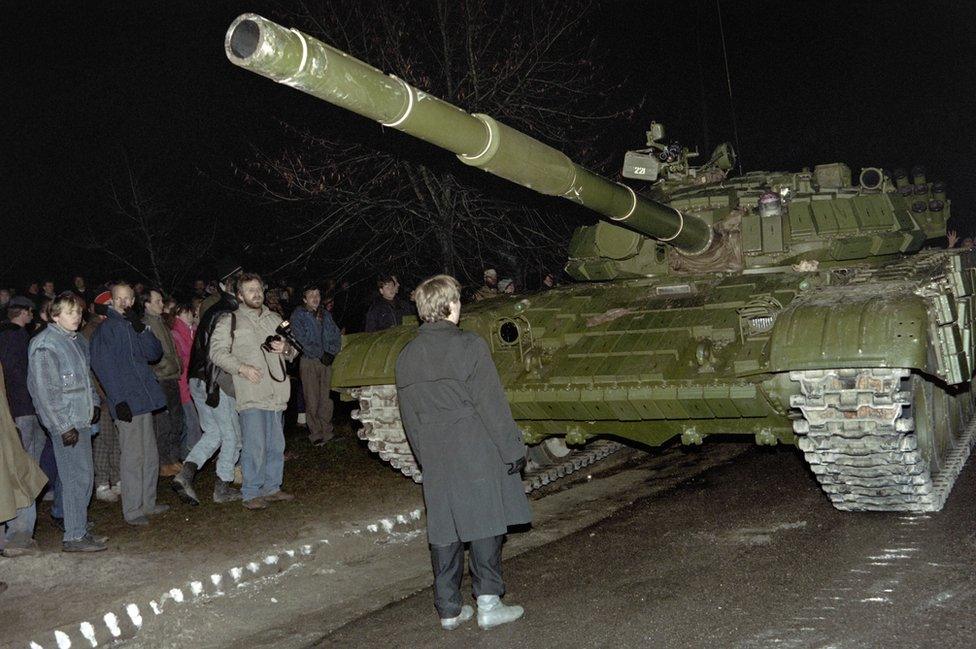 Soviet assault on Vilnius radio and TV centre, January 1991