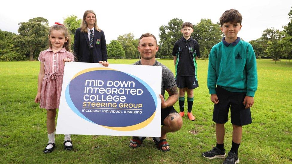 Carl Frampton with pupils