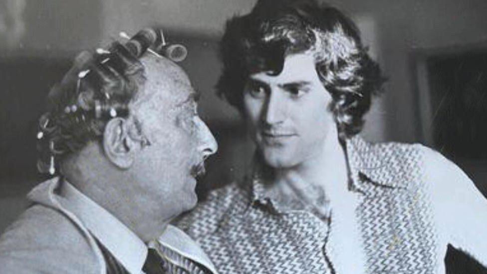 Uri Geller (right) with Salvador Dali