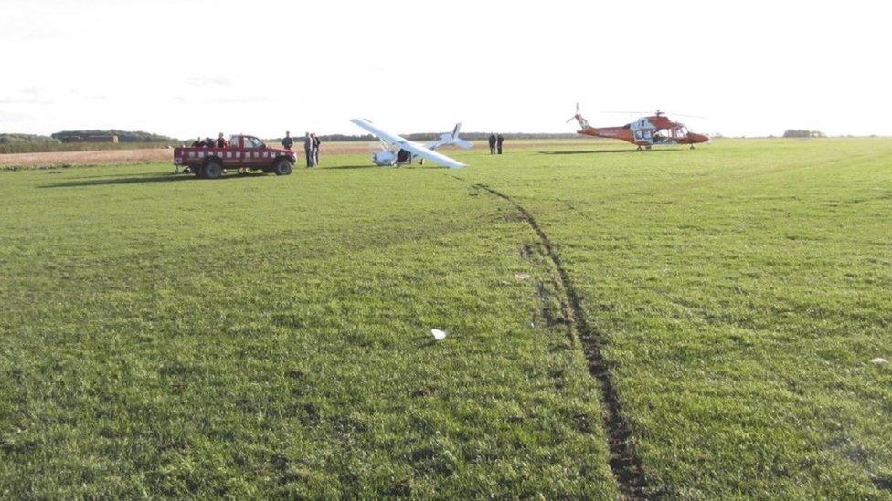 The trail of the Jabiru aircraft