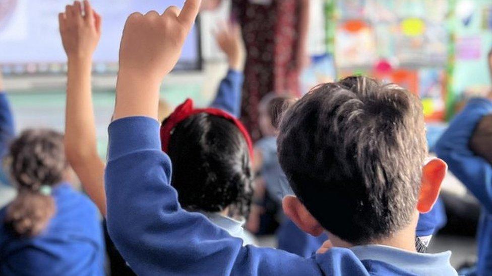 A class at Queen Emma Primary School in Cambridge