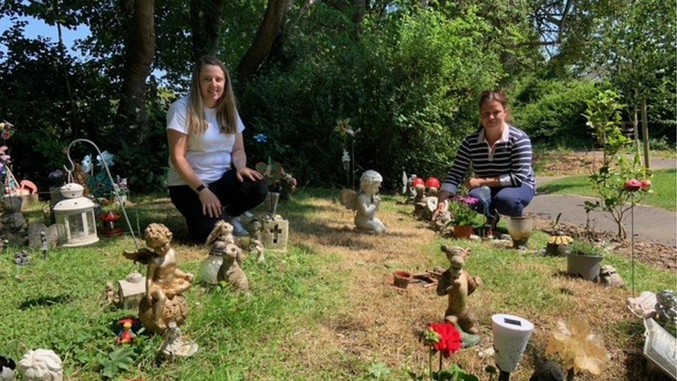 Jolie Howe (left) and Rachael Westcott in the baby memorial garden