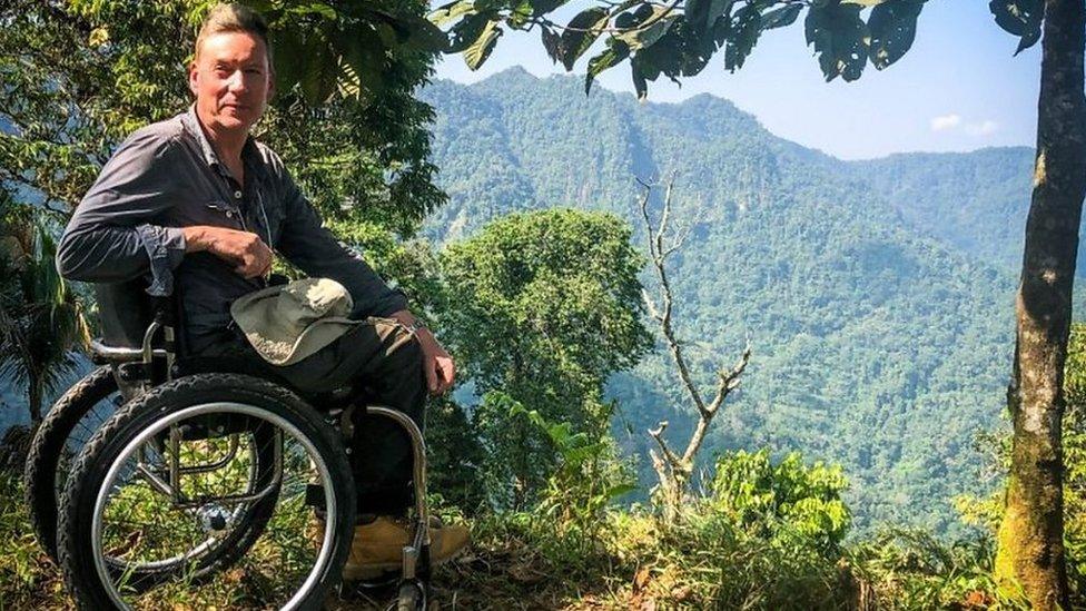 Frank Gardner in Colombia