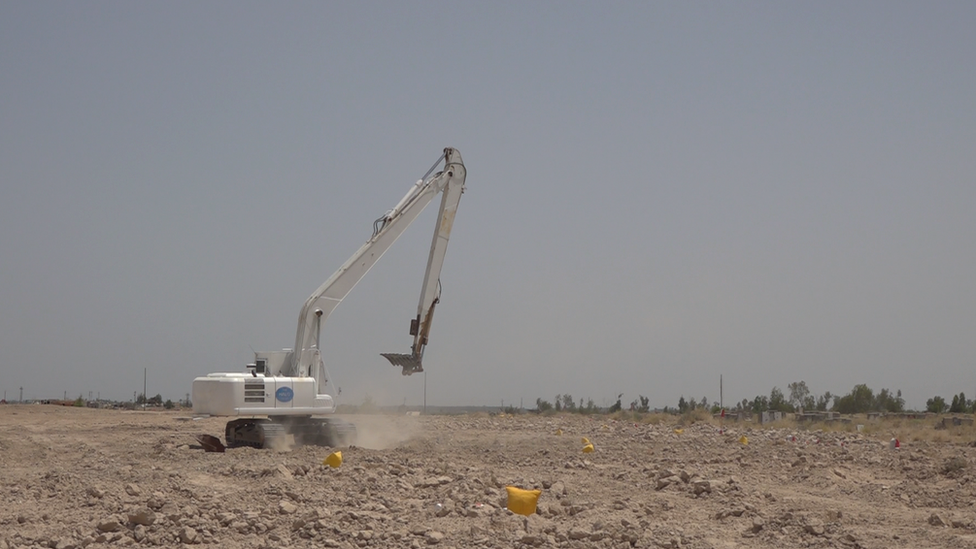 landmine clearing in fallujah