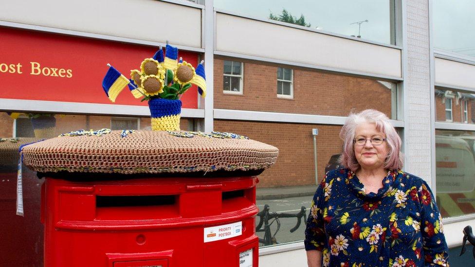 Carol Davidson and Ukraine topper