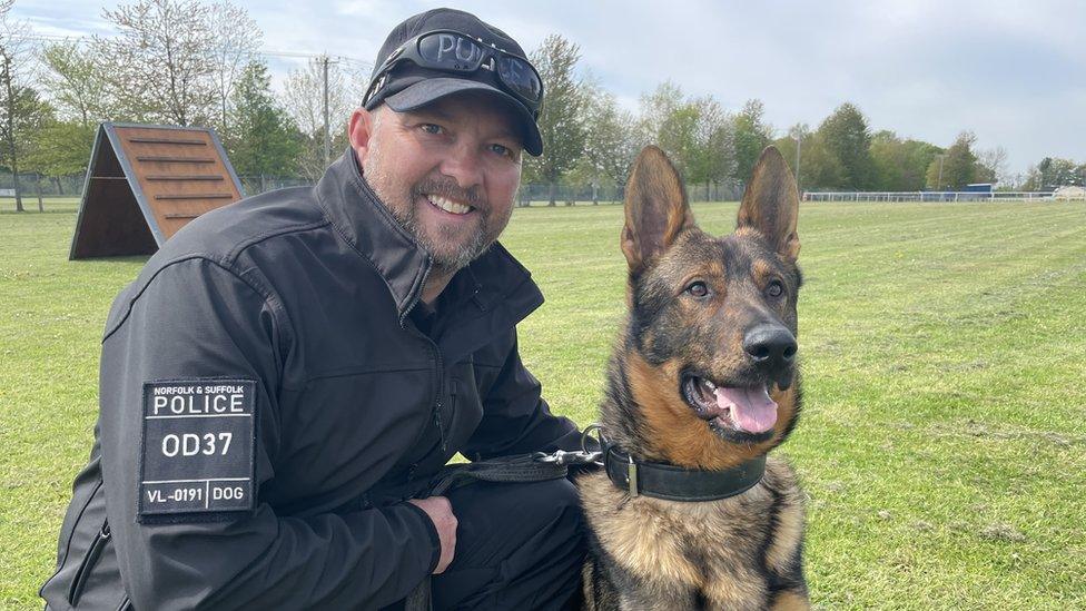 PD Arnie with PC Nick Lofthouse