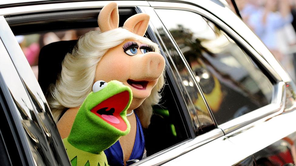 Kermit with Miss Piggy