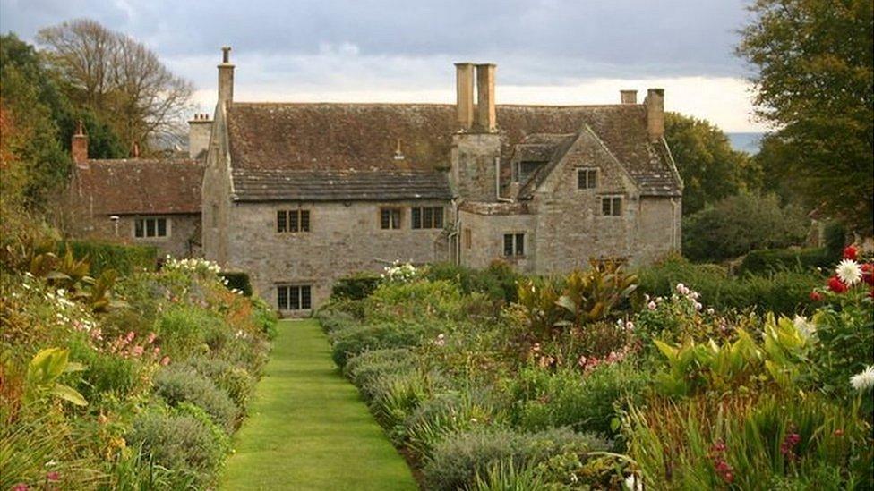 Mottistone Garden