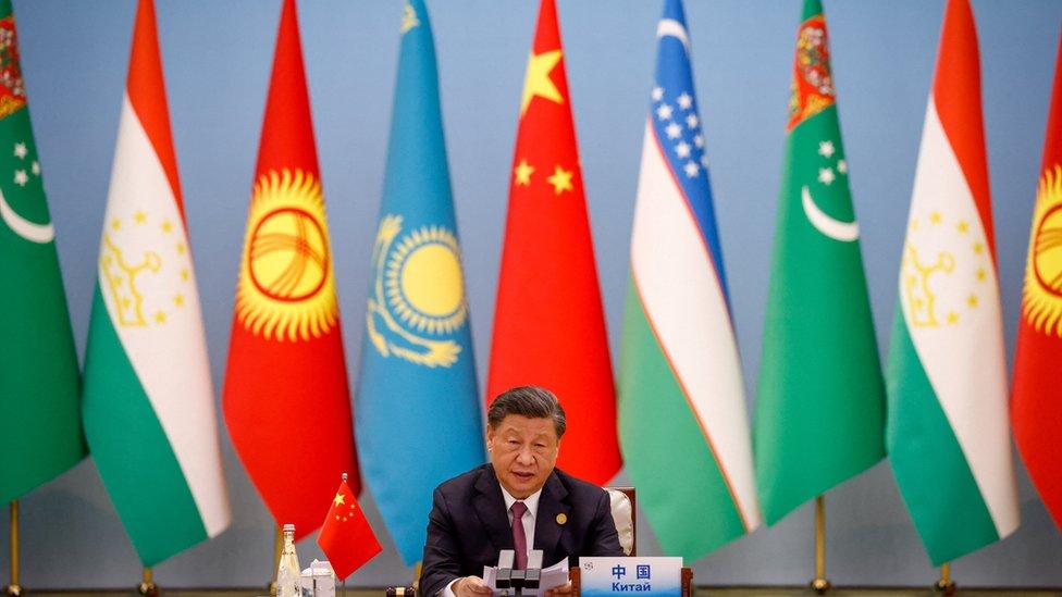 Chinese President Xi Jinping speaks at the round table during the China-Central Asia Summit in Xi'an, Shaanxi province