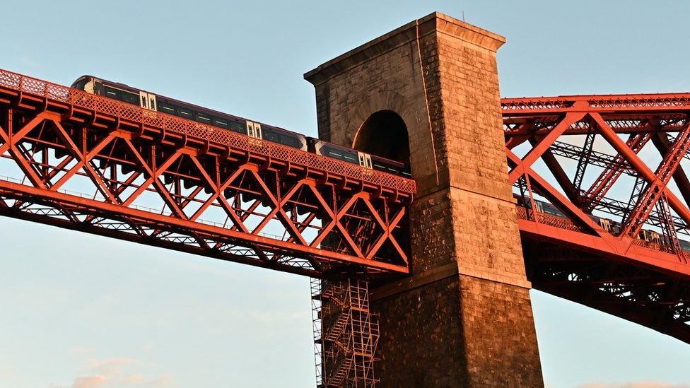 Forth bridge