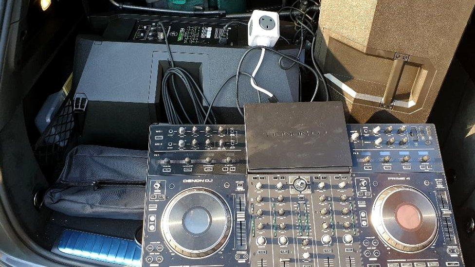 Seized sound system