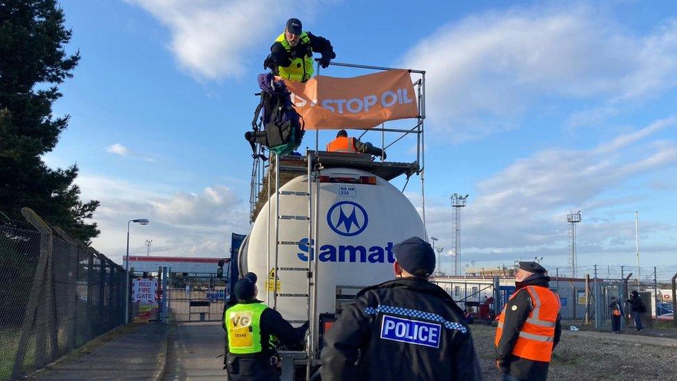 Protesters at Purfleet, Essex