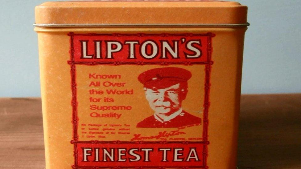 Lipton tea tin